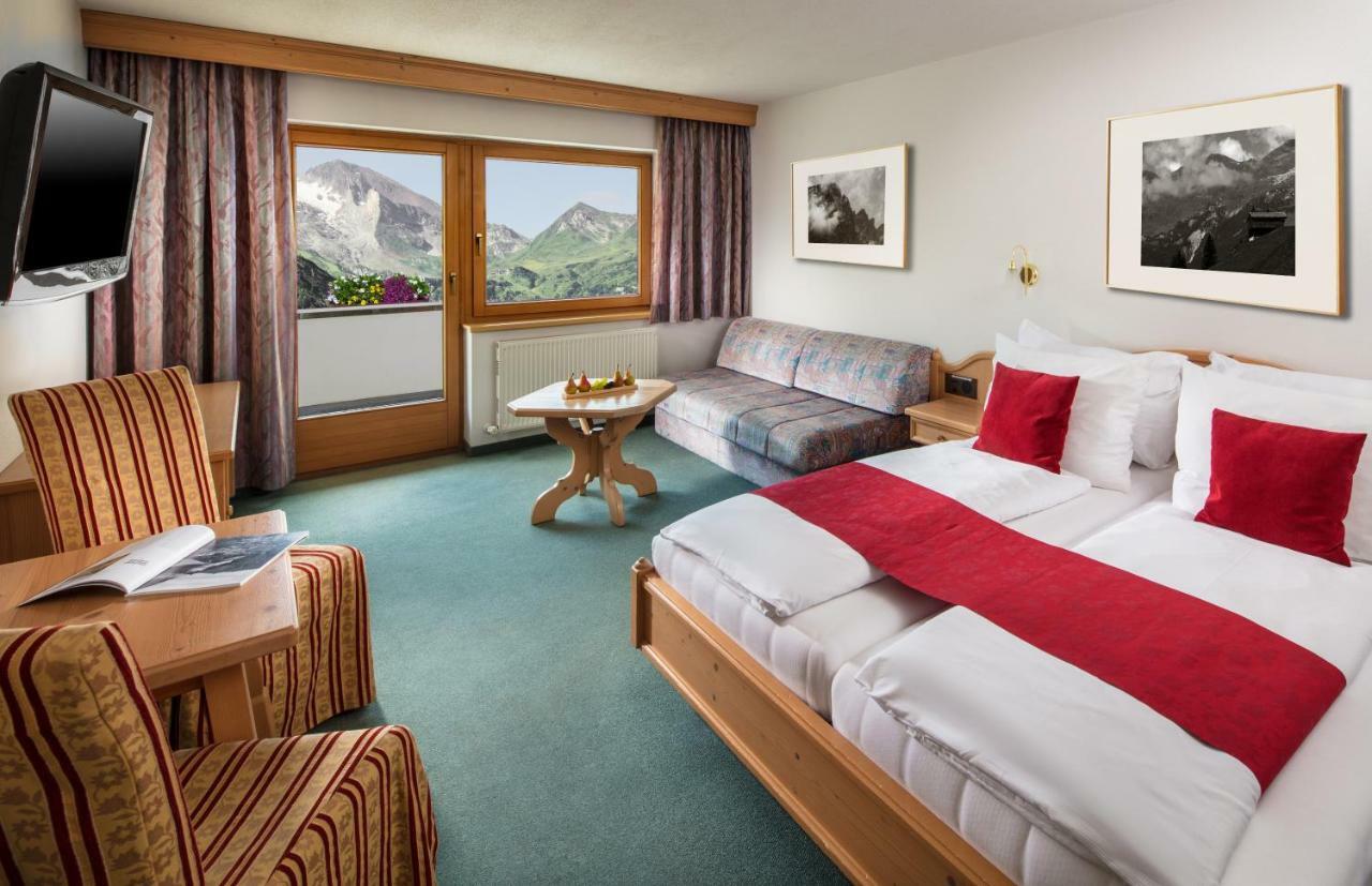 Hotel Höhlenstein Tux